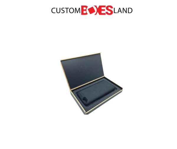 Custom Cell Phone Leather Case Packaging Boxes
